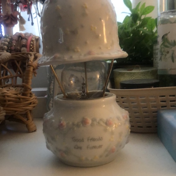 Precious Moments tea light holder - Picture 3 of 6